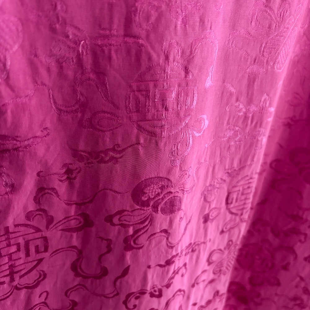 Pink silk robe - Picture 7 of 9